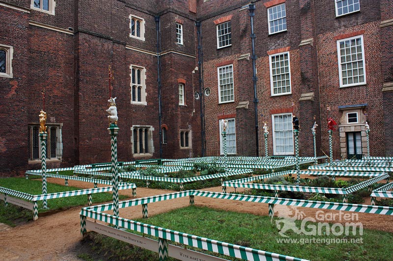 Mittelalterlicher Kräutergarten im Hampton Court Palace.